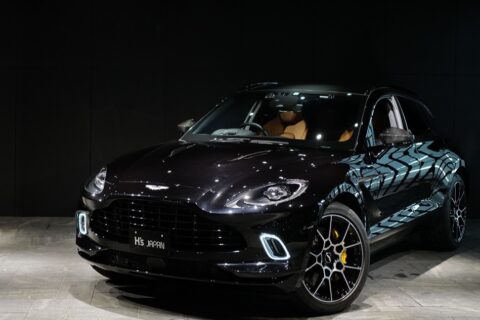 大阪　高価買取　 アストンマーティン DBX