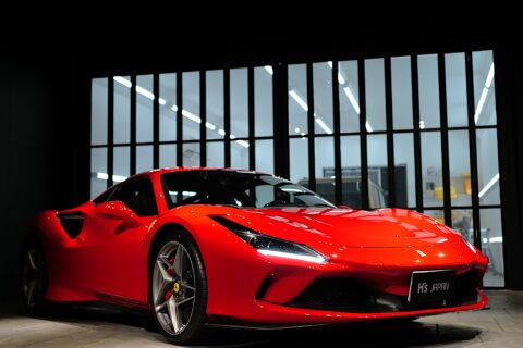 大阪　高価買取　フェラーリ F8 トリブート