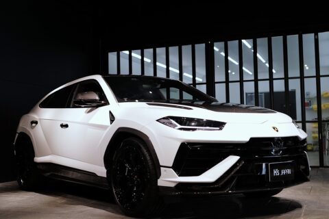 広島　高価買取　ランボルギーニ URUS Performante