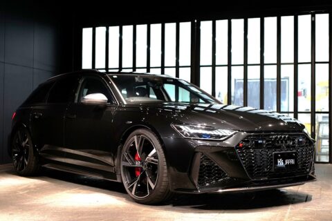 東京　高価買取　アウディRS6アバント4.0 4WD