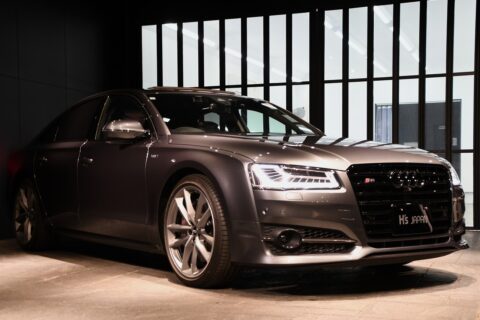 広島　高価買取　アウディ S8プラス 4WD