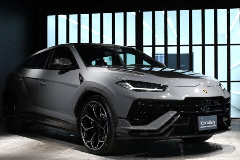 東京　高価買取　ランボルギーニ ウルス ペルフォルマンテ 4WD 左ハンドル